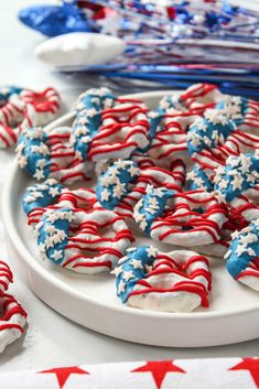 Crunch Into Celebration: Memorial Day Chocolate-Covered Pretzels Everyone Will Love