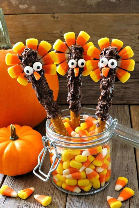 Family Fun: Thanksgiving Candy Crafts for Kids 👨‍👩‍👧‍👦