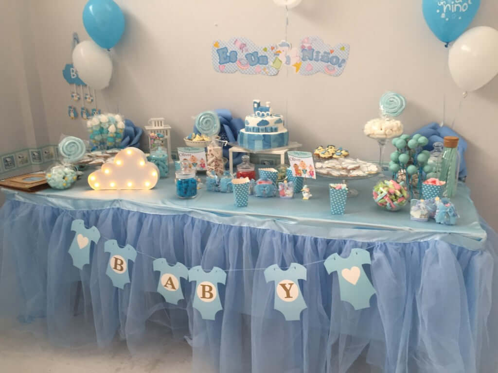 What Types of Candy To Use For a Baby Shower?